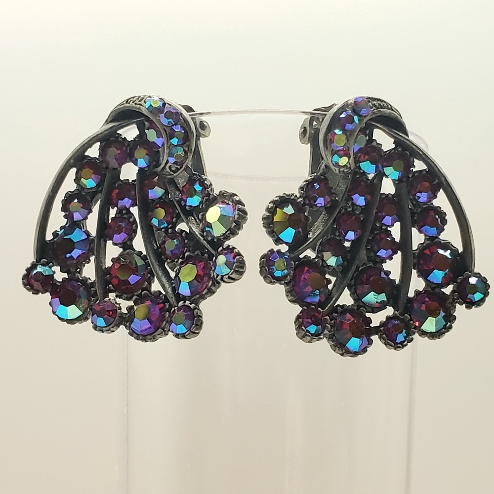 Gorgeous Sparkly Aurora Borealis Rhinestone Clip On Earrings